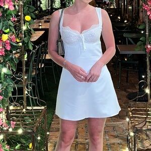 Forever 21 Cream Sleeveless Mini Dress - size xS